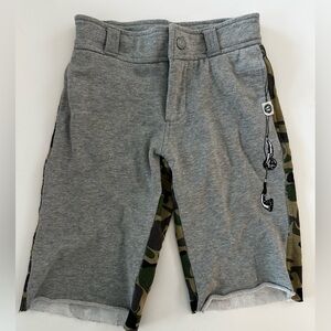 Mini Shatsu Boys Gray And Camo Cotton Shorts, Size 7, Spring Summer Clothes